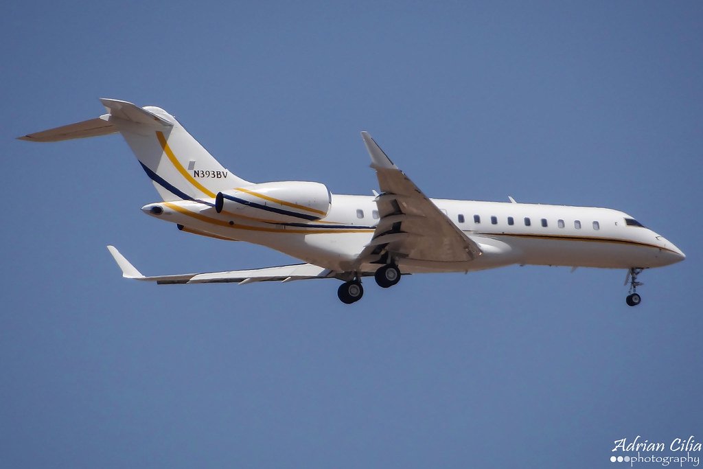 N393BV Bombardier Global 6000 Барри Диллер