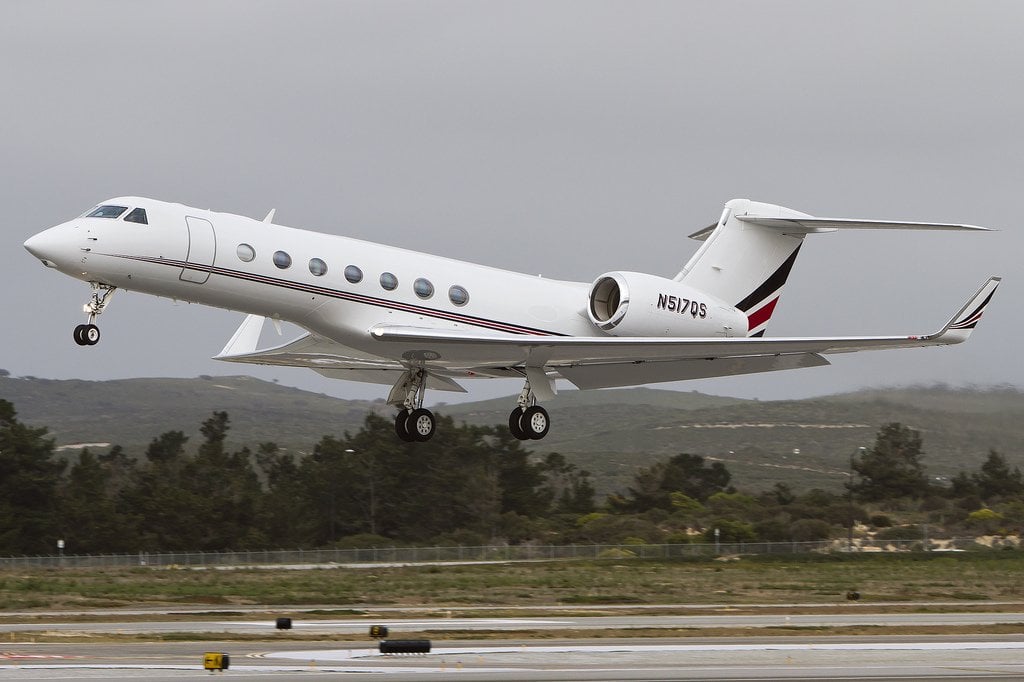 N517QS G550 تايجر وودز