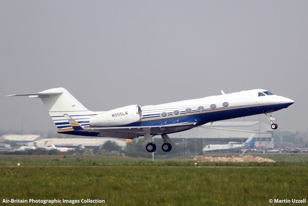 Частный самолет N555LR Gulfstream GIV JR Ridinger