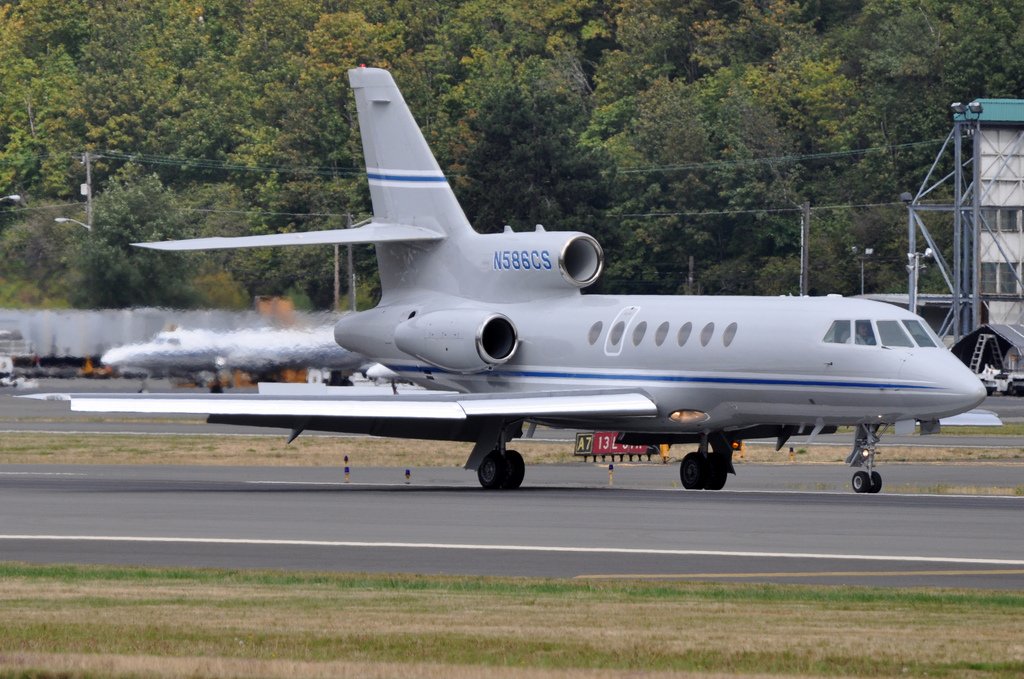 Valkyrie Aviation - Dassault Falcon 50 - N586CS - Jet Charles Simonyi