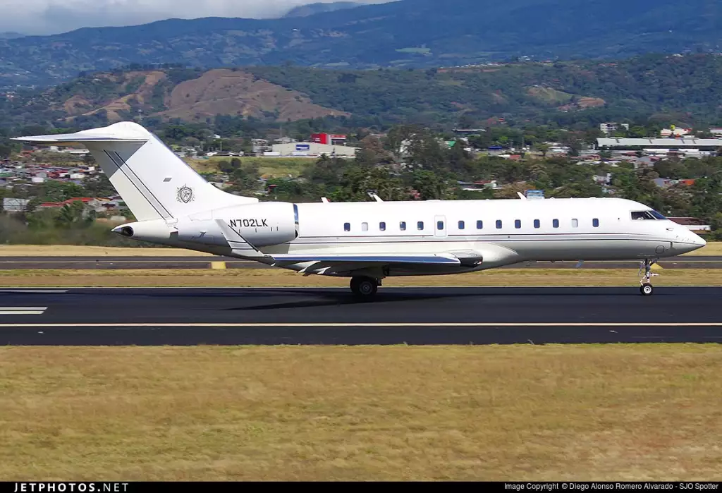 Jet privato N702LK Global 5000 Lee Anderson 