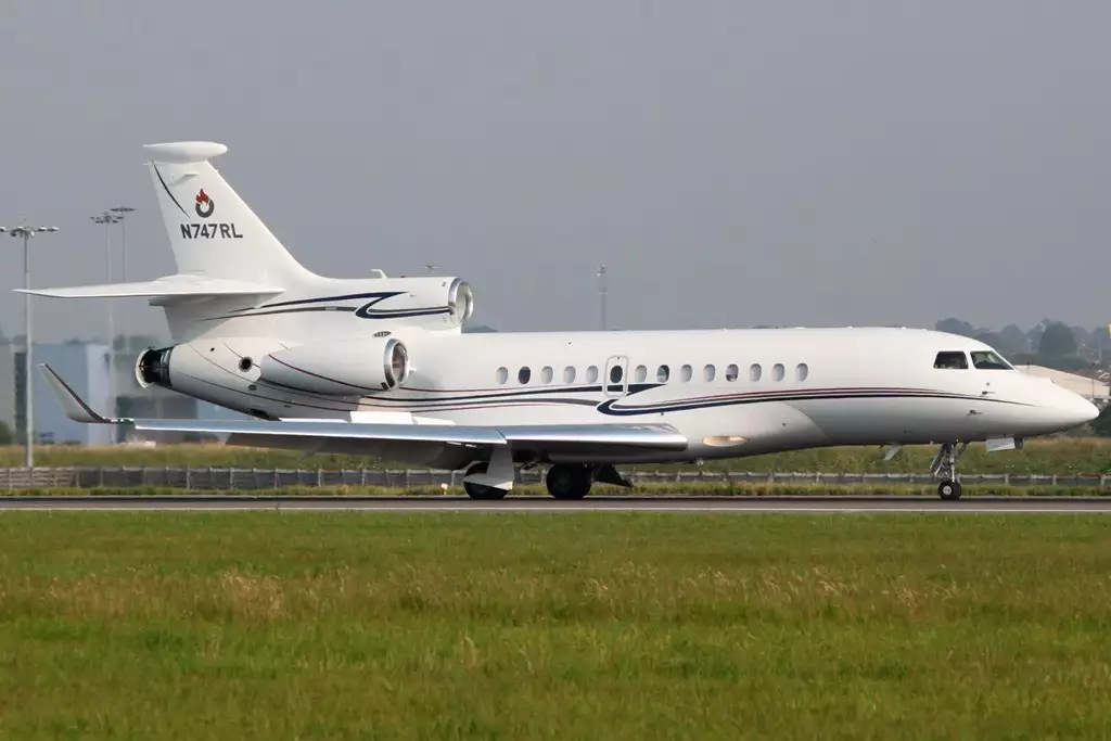 N747RL Dassault Falcon 7X Rodney Lewis