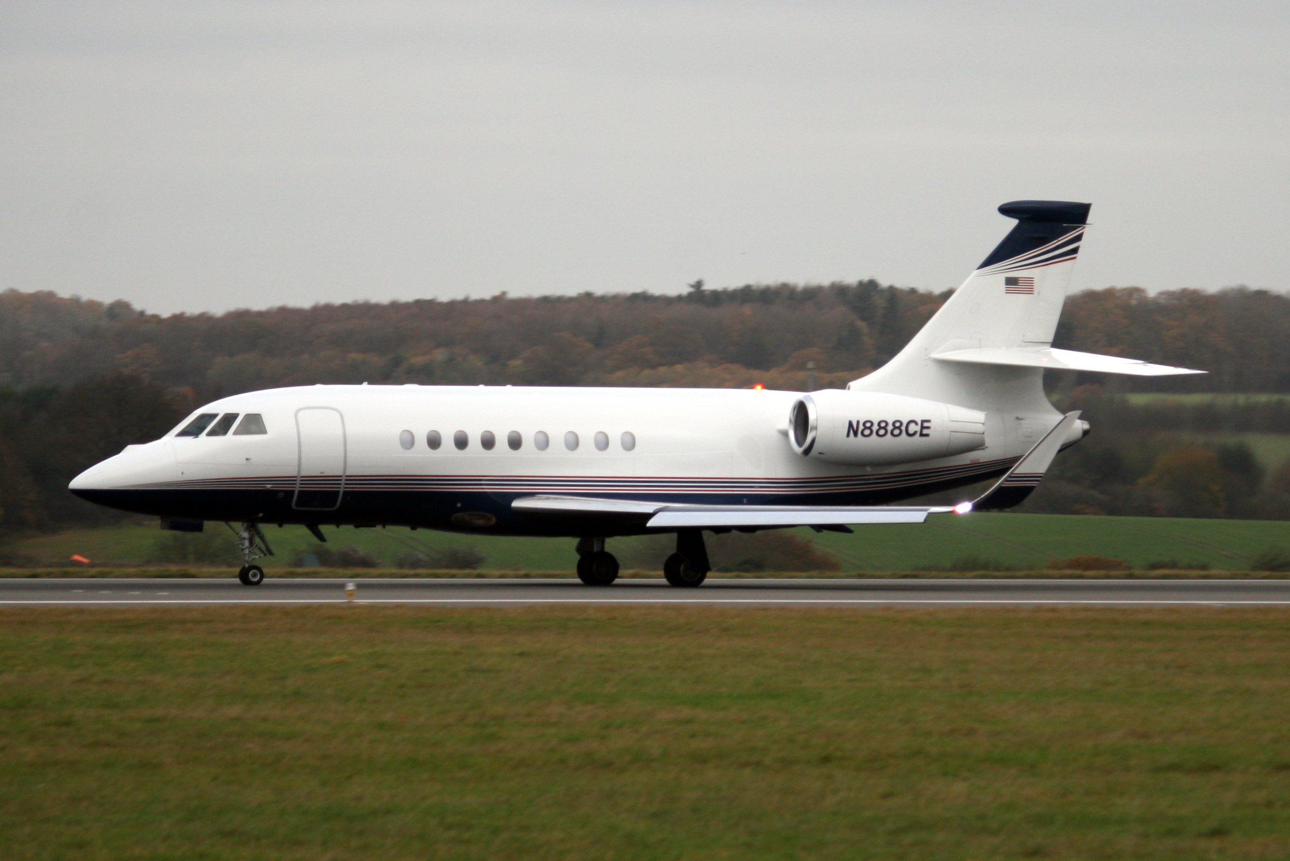 N888CE Dassault Falcon Дональд Суссман