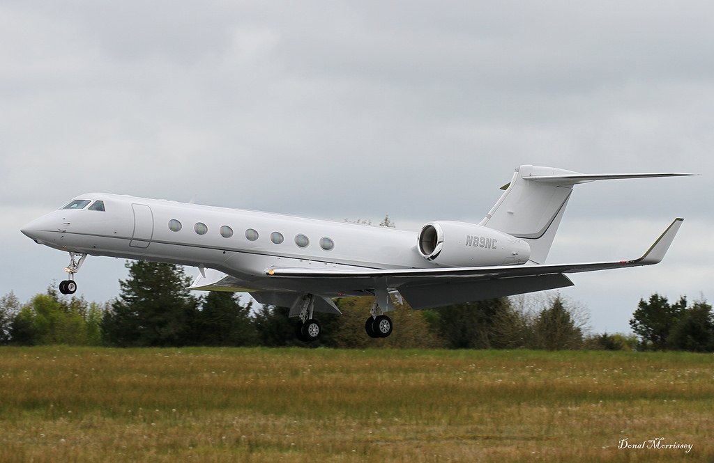 N89NC G650 News Corp Мердок