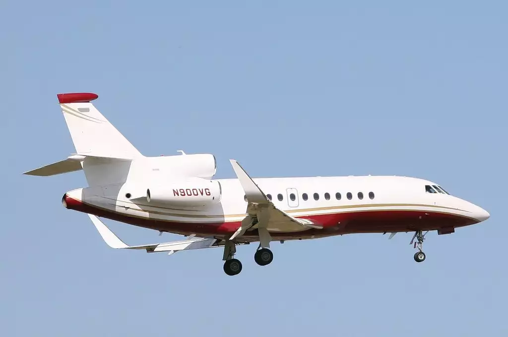 N900VG Dassault Falcon Léo Vecellio