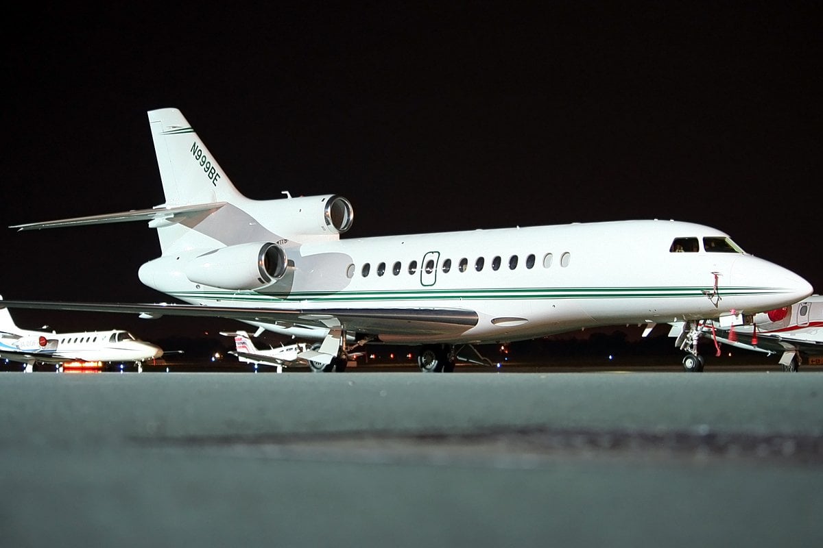 BERNIE ECCLESTONE - Son jet privé de 70 000 000 $ - Dassault Falcon 7X - N999BE