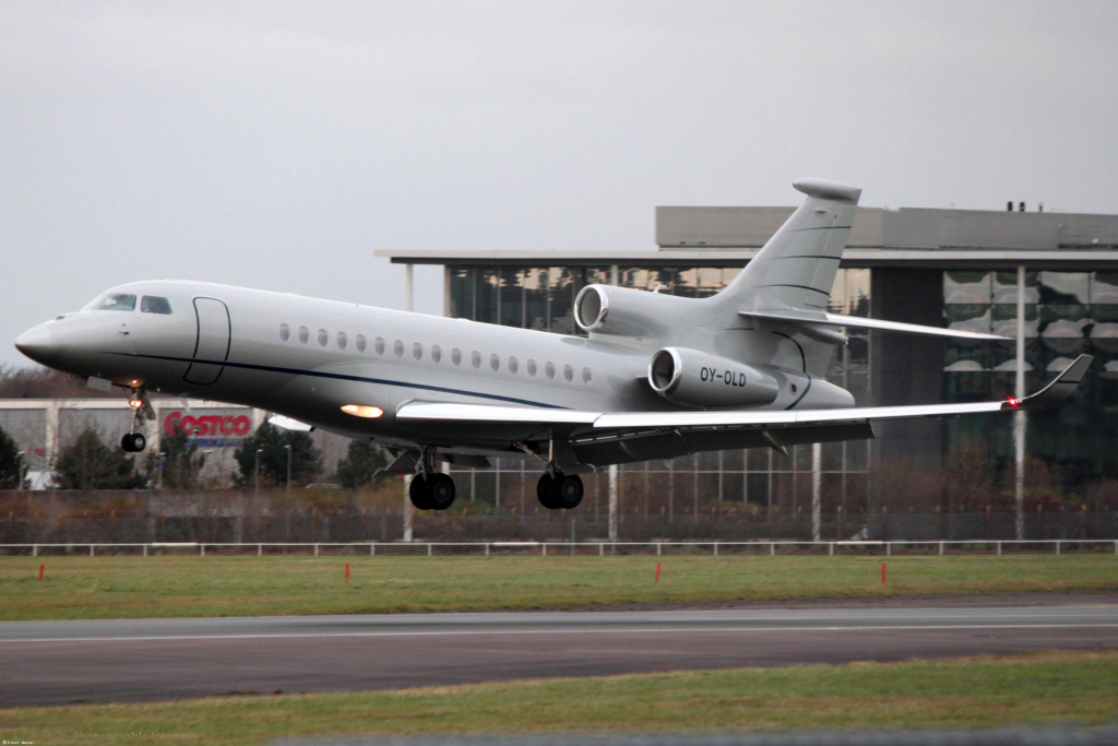 OY-OLD Dassault Falcon 8X Бертиль Хульт 