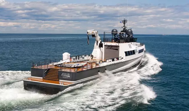 Support vessel Axis - Carl Allen