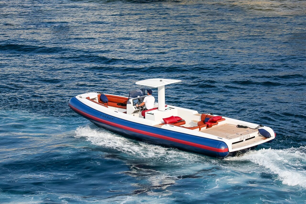 TT Aurora (D-RIB) – 9,9 m – Xtender