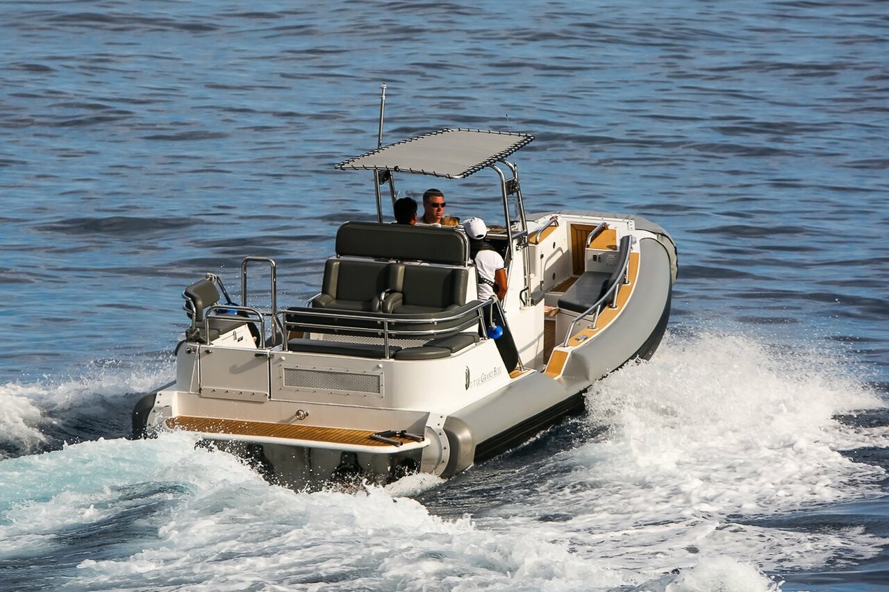 TT Le Grand Bleu n ° 1 (Safe 23 Center Console) - 7m - Safe Boats International 