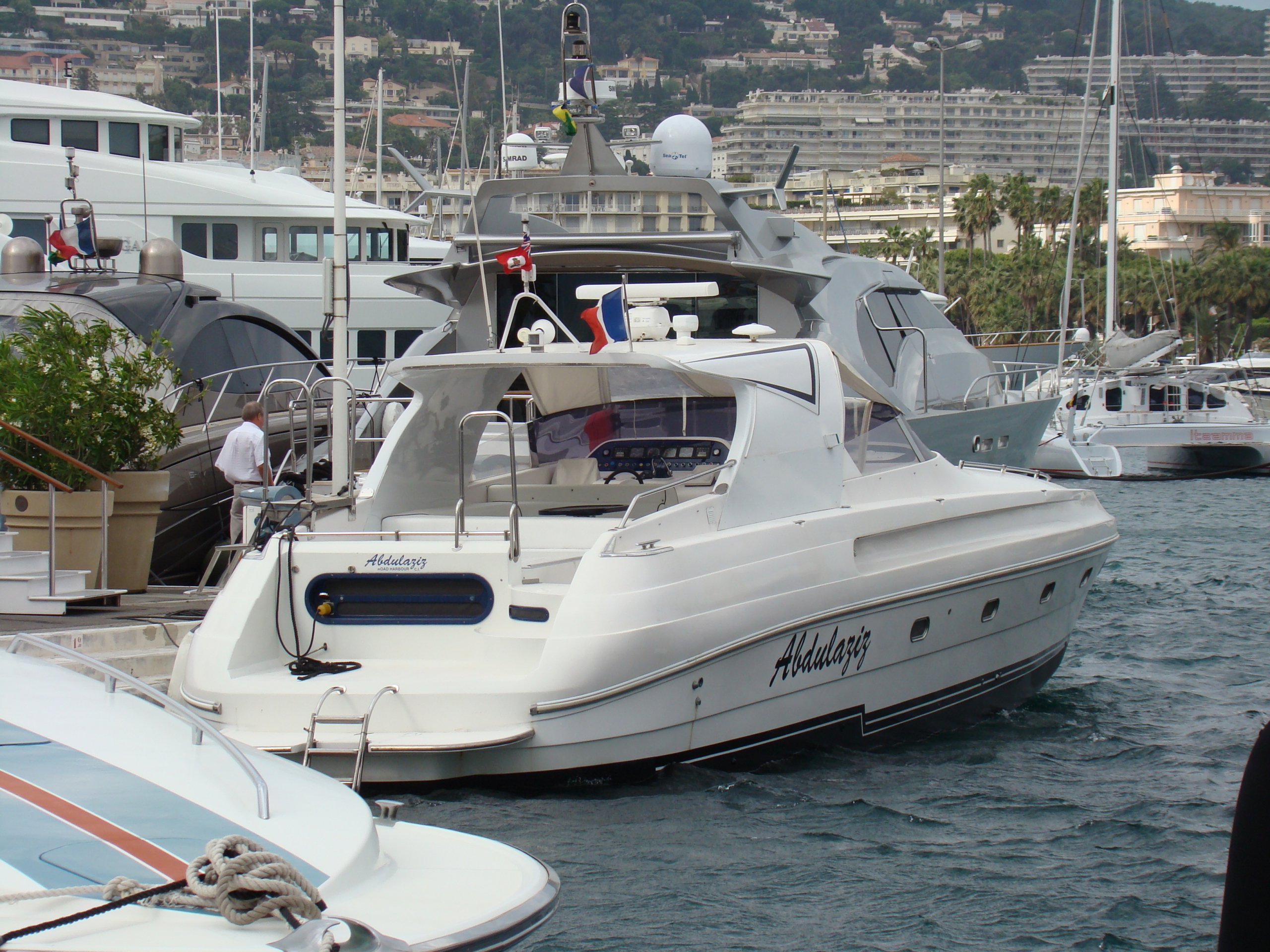 Tender to Montkaj yacht Abdulaziz