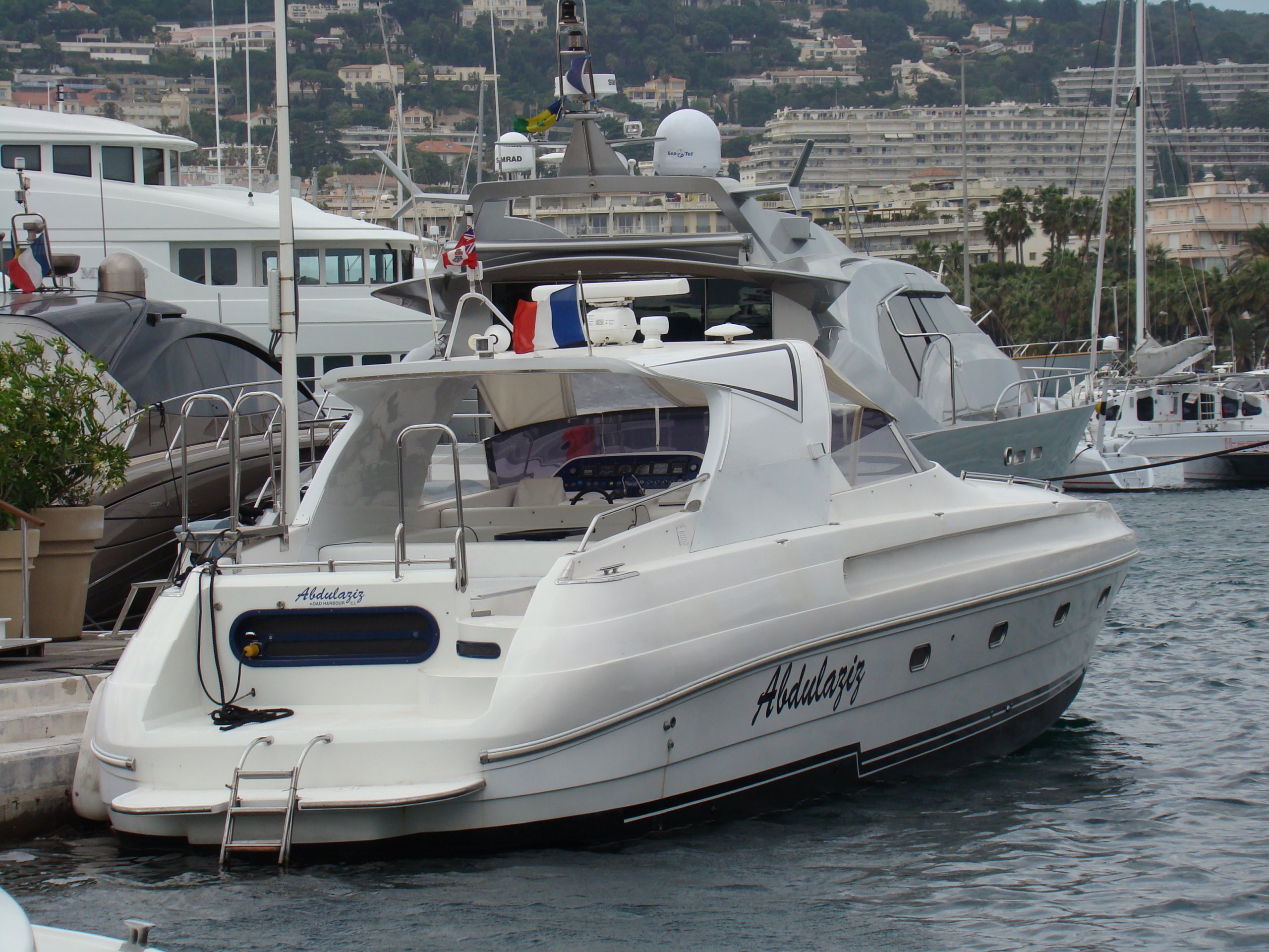 Tender to Montkaj yacht Abdulaziz