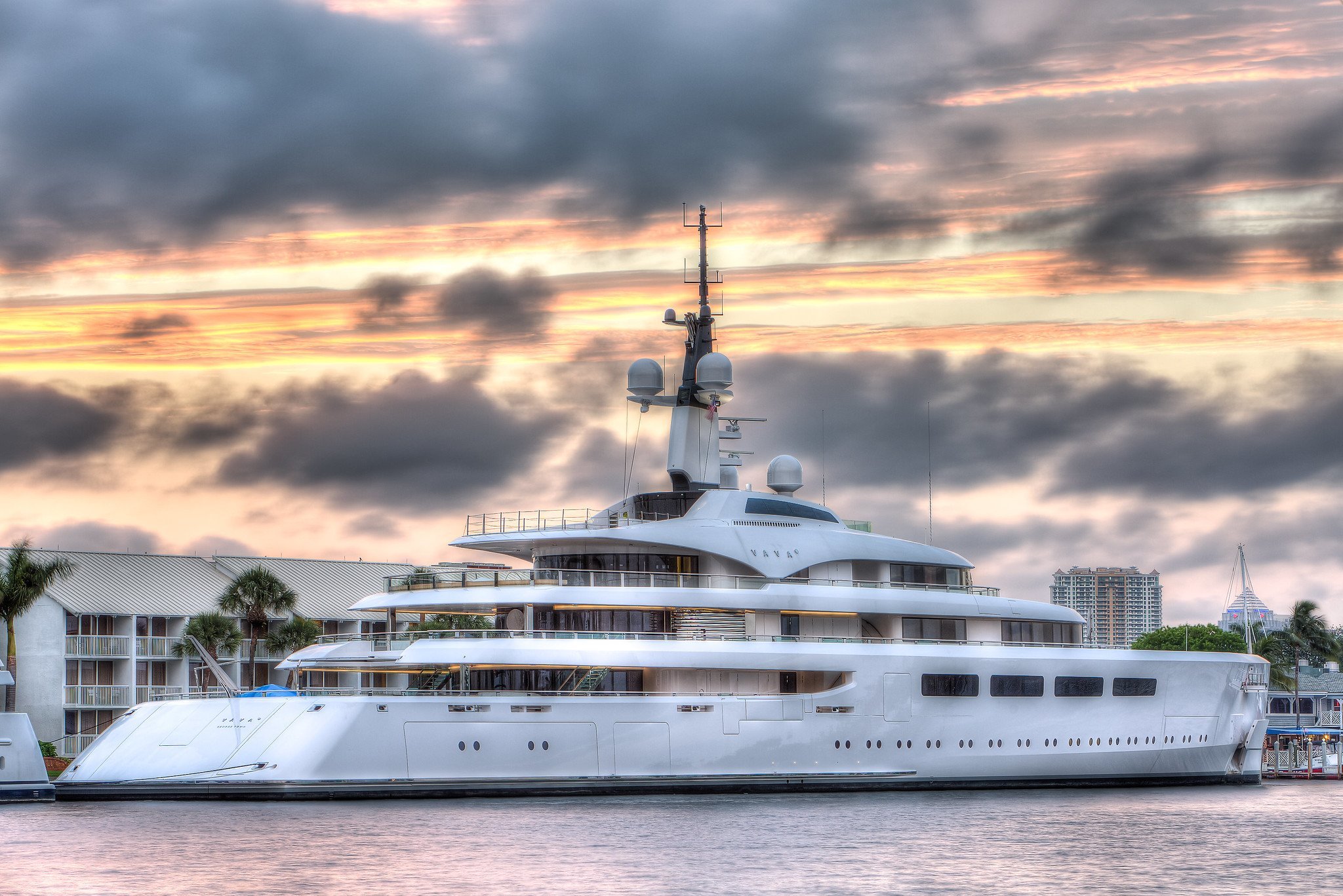 Yacht VAVA II – Devonport – 2012 – propriétaire Ernesto Bertarelli