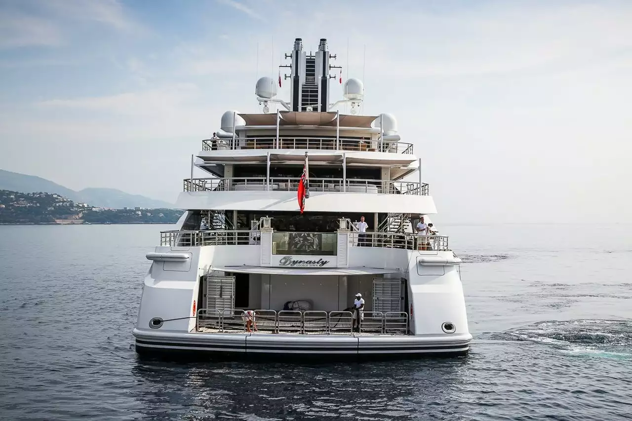 I DYNASTY Yacht • Peters Werft • 2015 • Costruito per Alijan Ibragimov