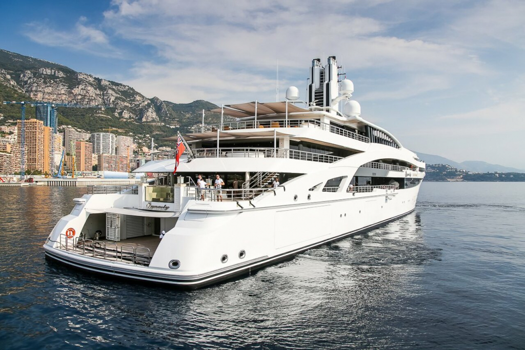 Inside I Dynasty Yacht Peters Werft 2015 Value 200m Built For Alijan Ibragimov