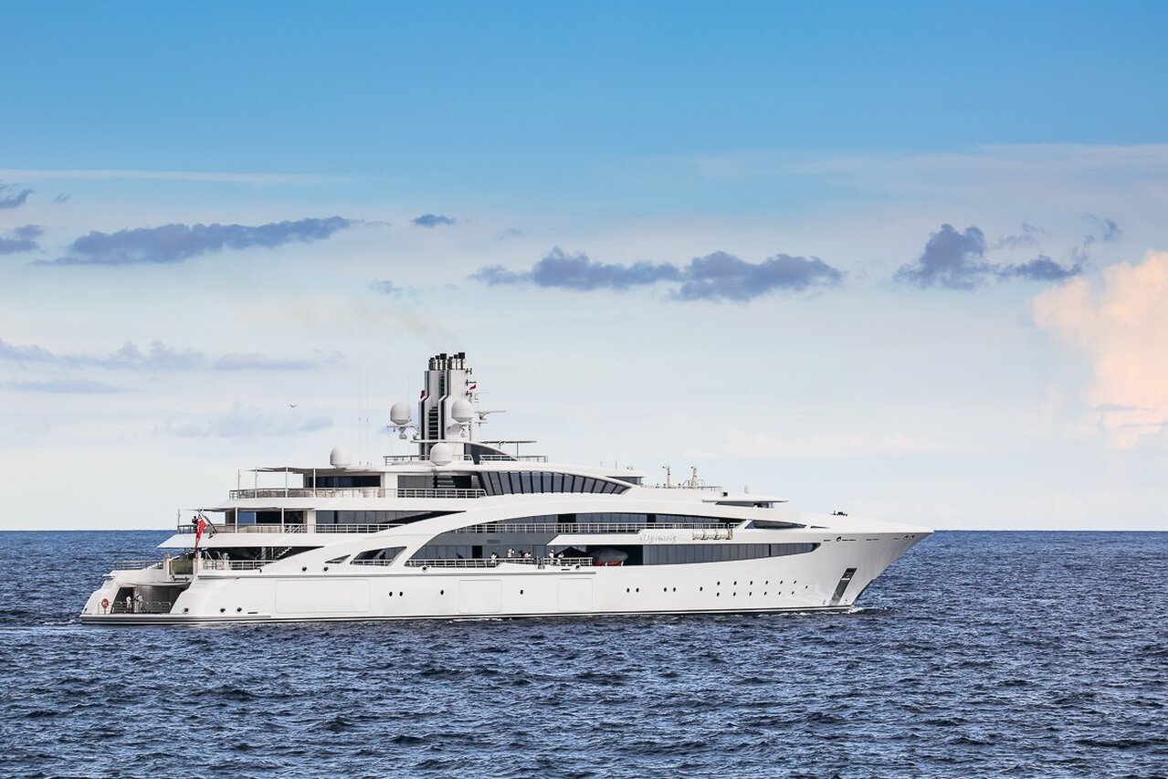 I DYNASTY Yacht • Peters Werft • 2015 • Built for Alijan Ibragimov
