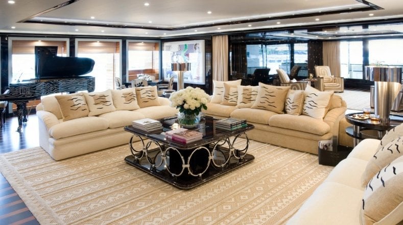 yacht Alfa Nero interior