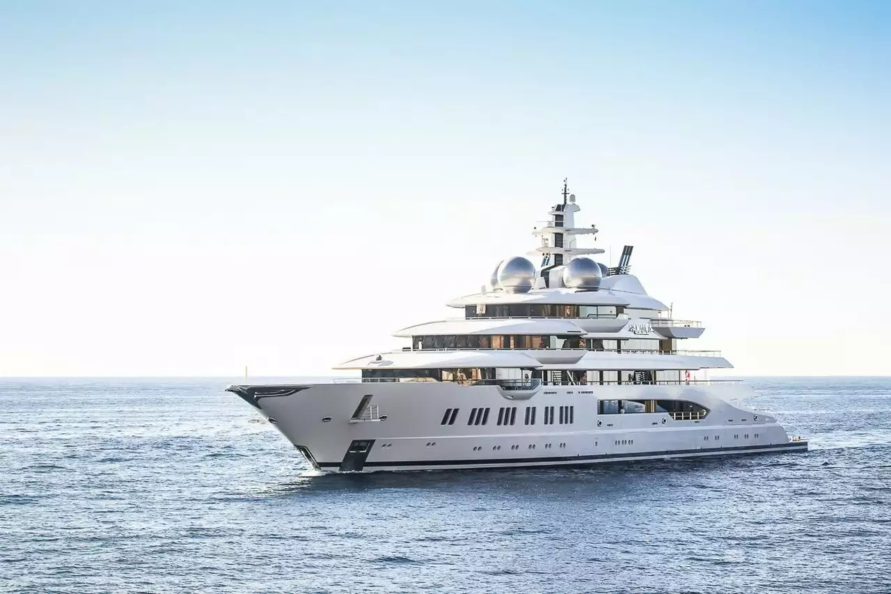 AMADEA Yacht • Lurssen • 2017 • Propriétaire Suleiman Kerimov