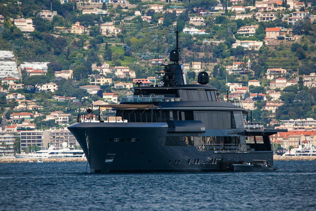 yat Atlante – 55m – CRN