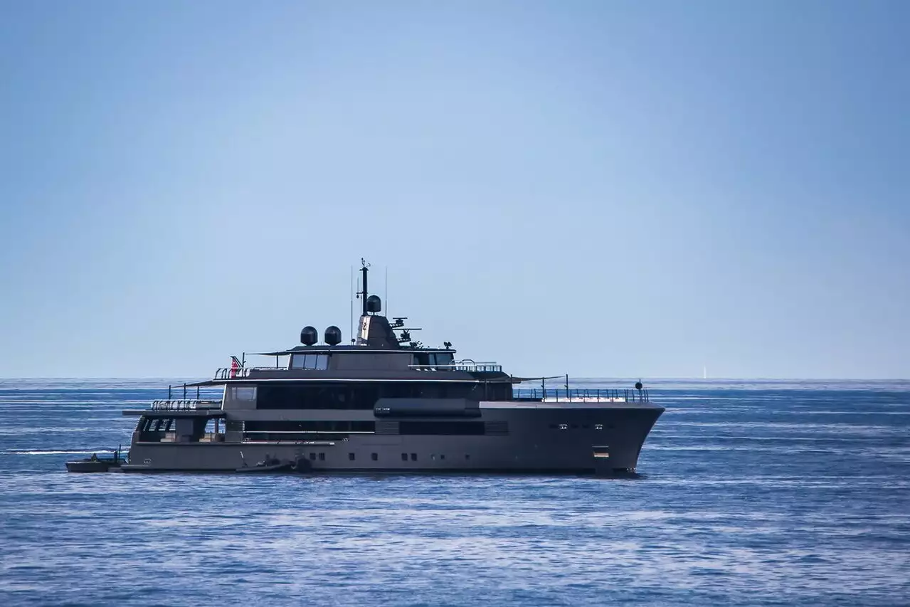 yat Atlante – 55m – CRN