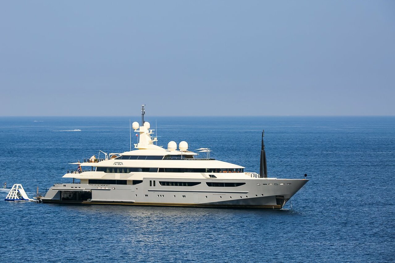 ARBEMA Yacht • (ex AZTECA) • CRN Spa • 2010 • Owner Ricardo Salinas Pliego ARBEMA Yacht - (ex AZTECA) - CRN Spa - 2010 - Propriétaire Ricardo Salinas Pliego