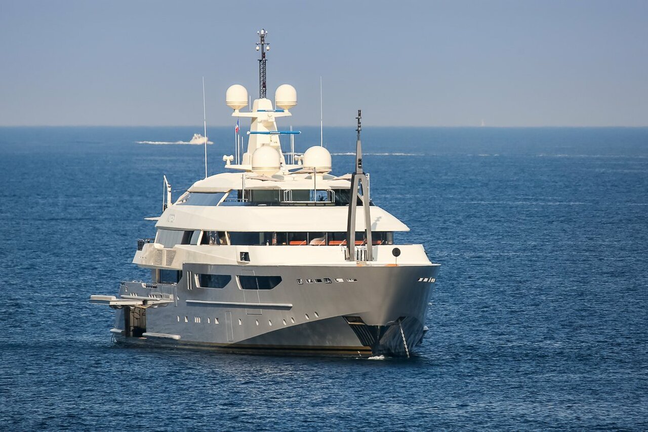 ARBEMA Yacht - (ex AZTECA) - CRN Spa - 2010 - Propriétaire Ricardo Salinas Pliego