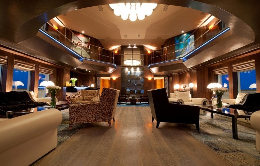 interno dell'yacht Boadicea