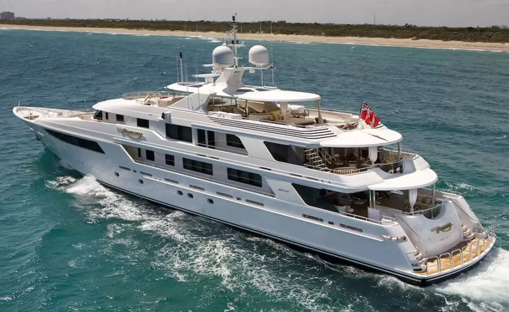 VALINOR Yacht • Westport • 2013 • المالك