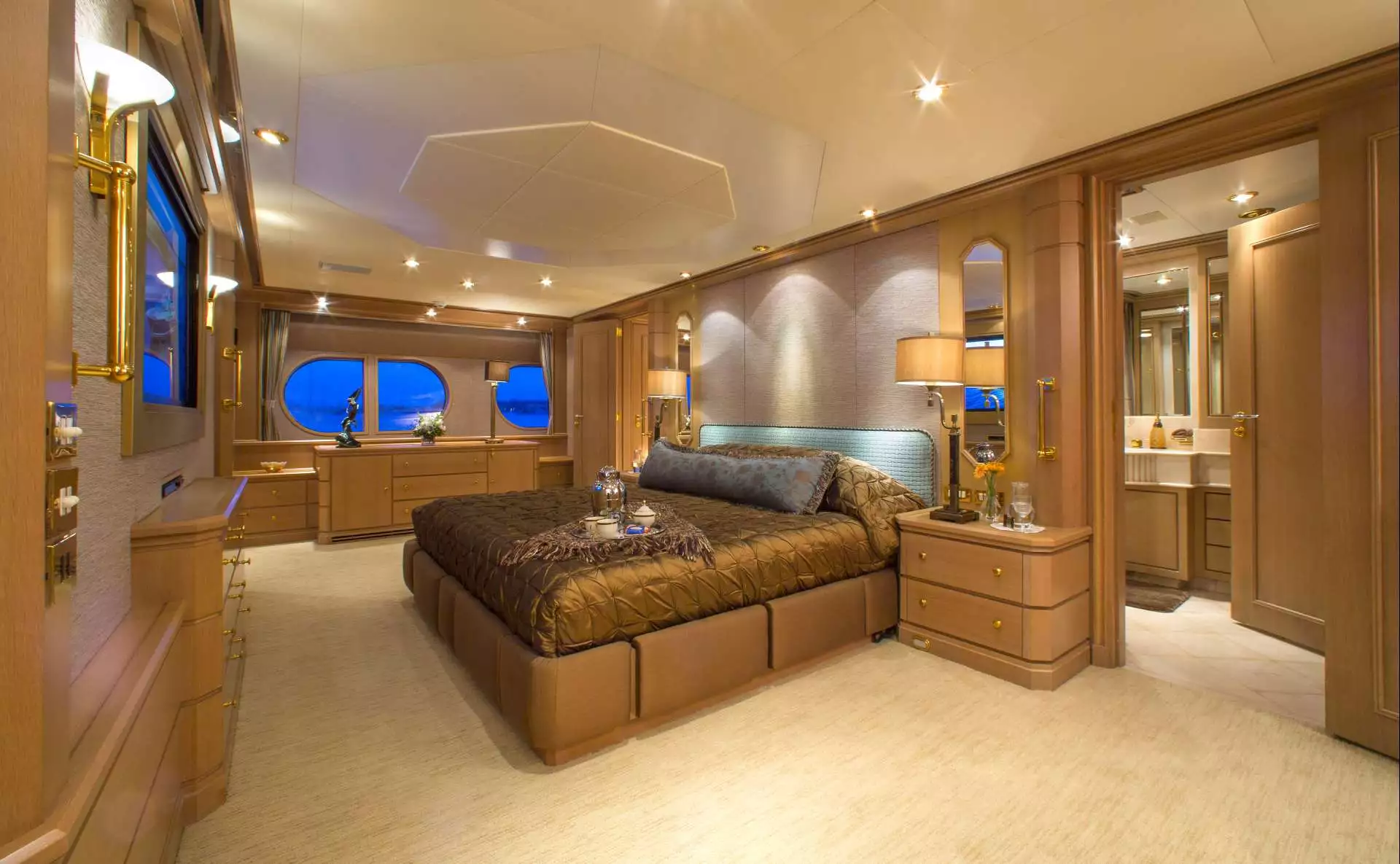 Interior del yate Feadship Chantal-Ma-Vie