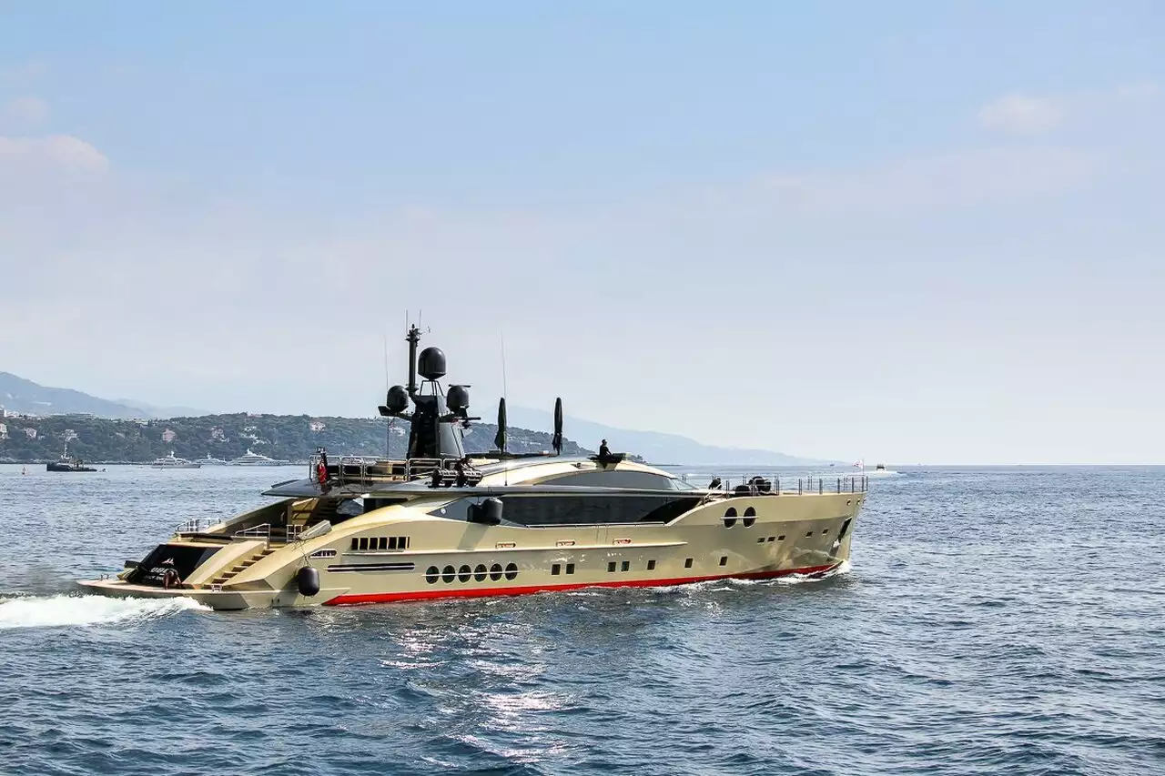 Yacht DB9 (PJ 170) – 52 m – Palmer Johnson – John Rosatti