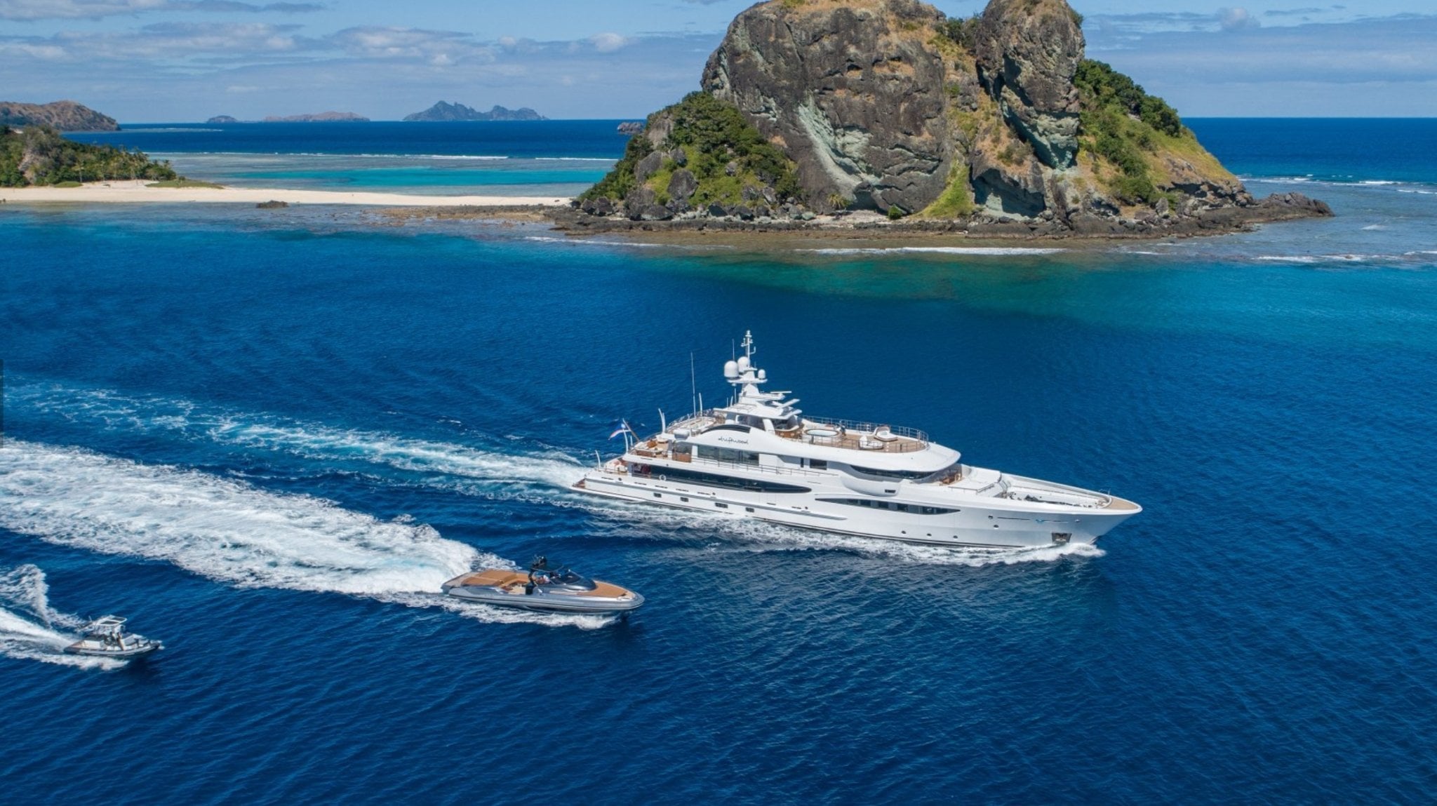 Inside DRIFTWOOD Yacht • Amels • 2017 • Value 40M • Owner Nick Woodman