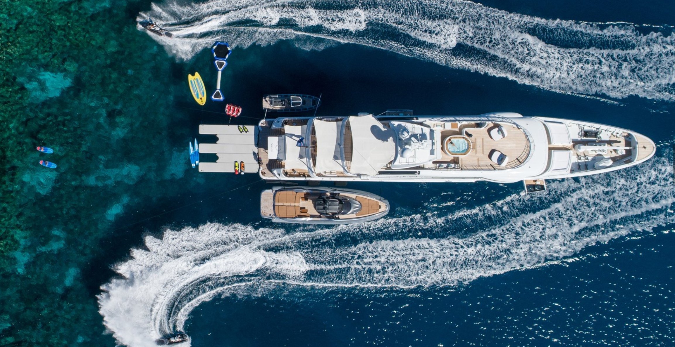 DRIFTWOOD Yacht - Amels - 2017 - Propriétaire Nick Woodman