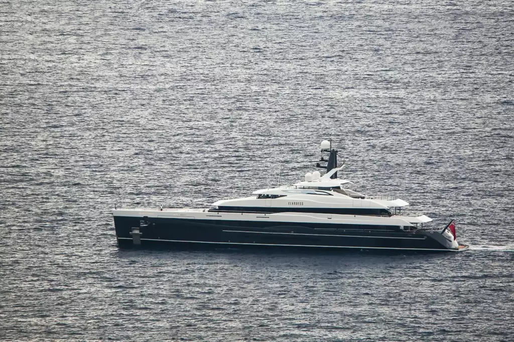 M'BRACE Yacht • Abeking & Rasmussen • 2018 • Ex proprietario Lloyd Dorfman