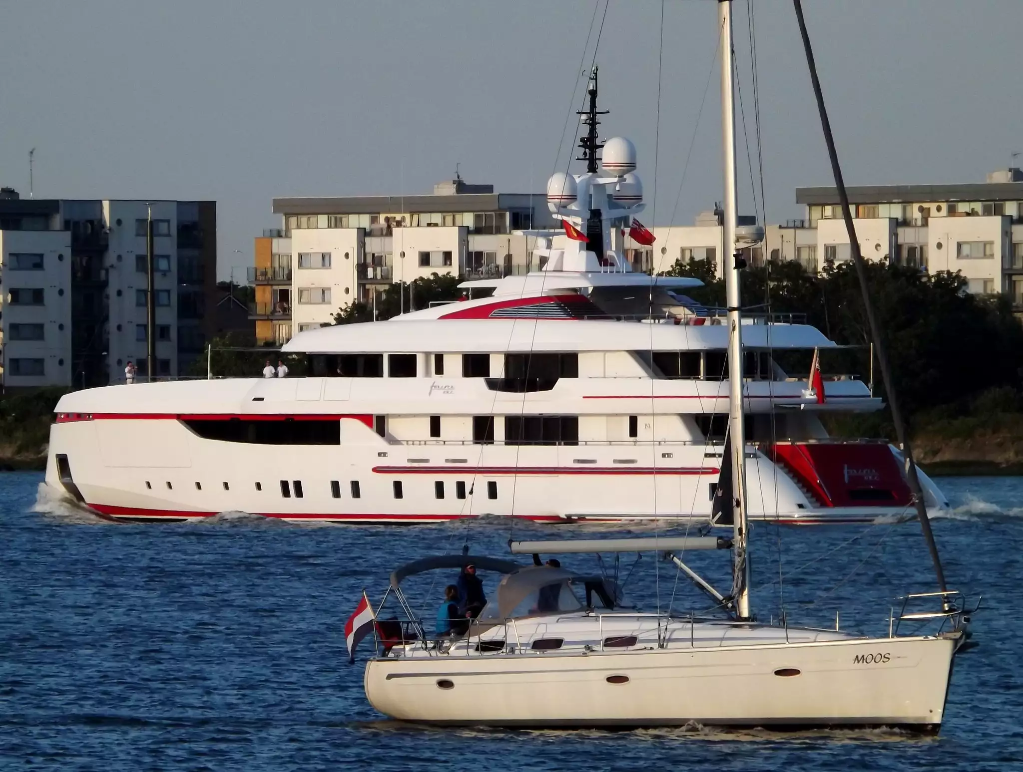FOREVER ONE Yacht • ISA Yachts • 2014 • 55m • Proprietario Bruce Grossman