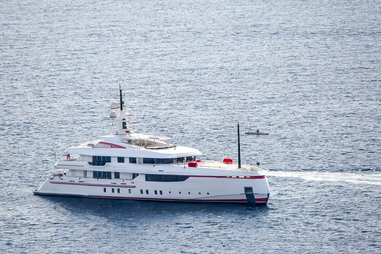 FOREVER ONE Yacht • ISA Yachts • 2014 • 55m • Proprietario Bruce Grossman
