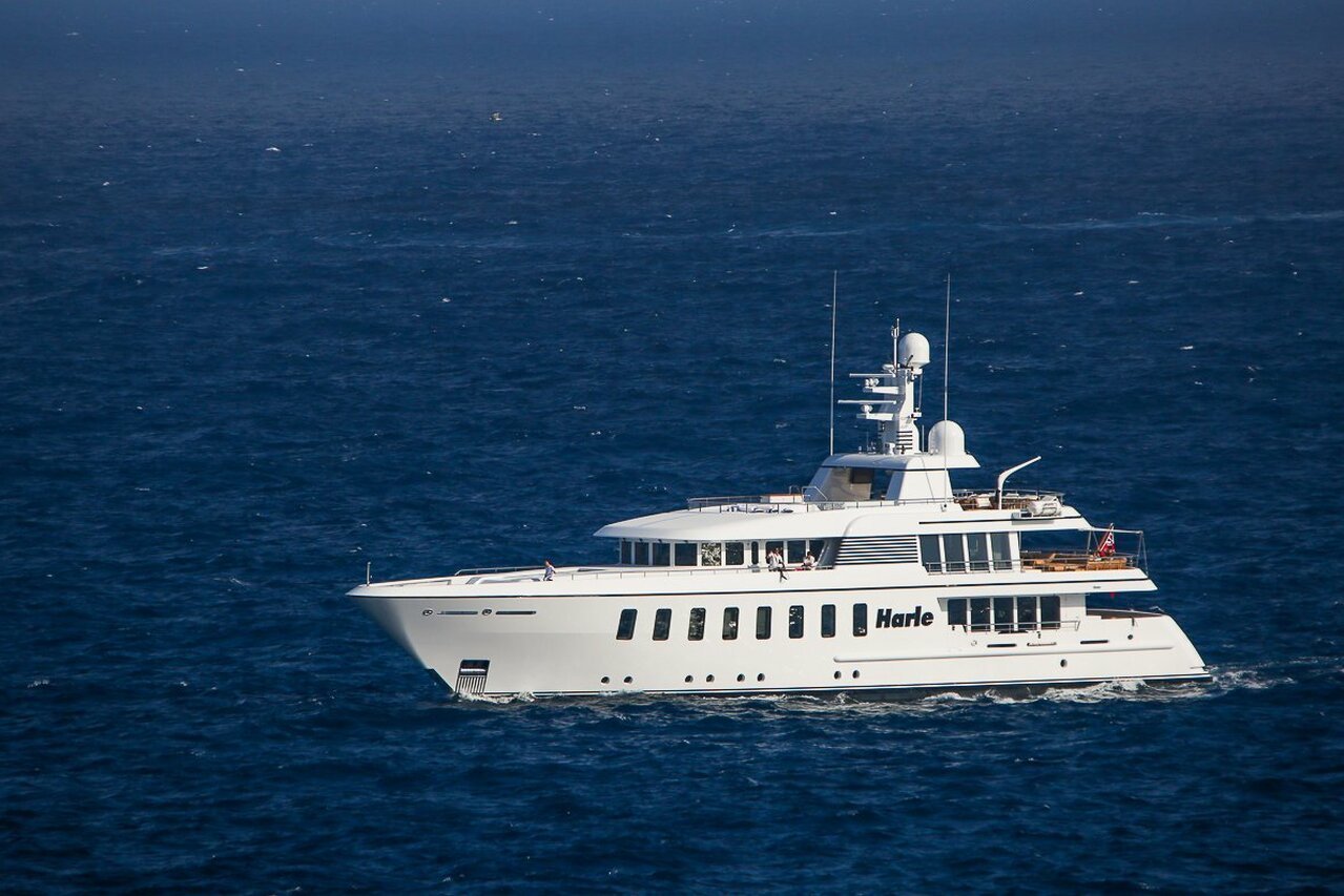 HARLE Yacht • Feadship • 2007 • Propriétaire Michael Saylor