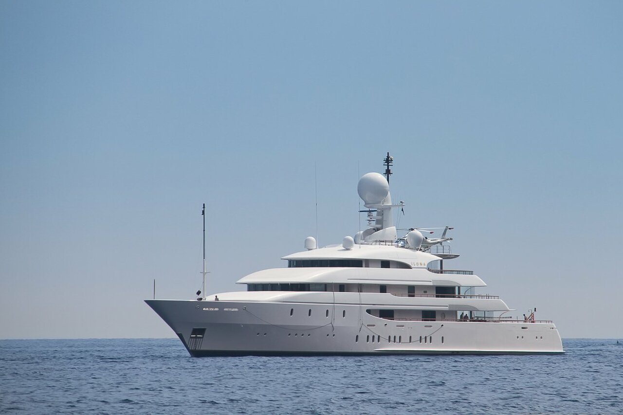 yacht Ilona – 74m – Amels - Frank Lowy