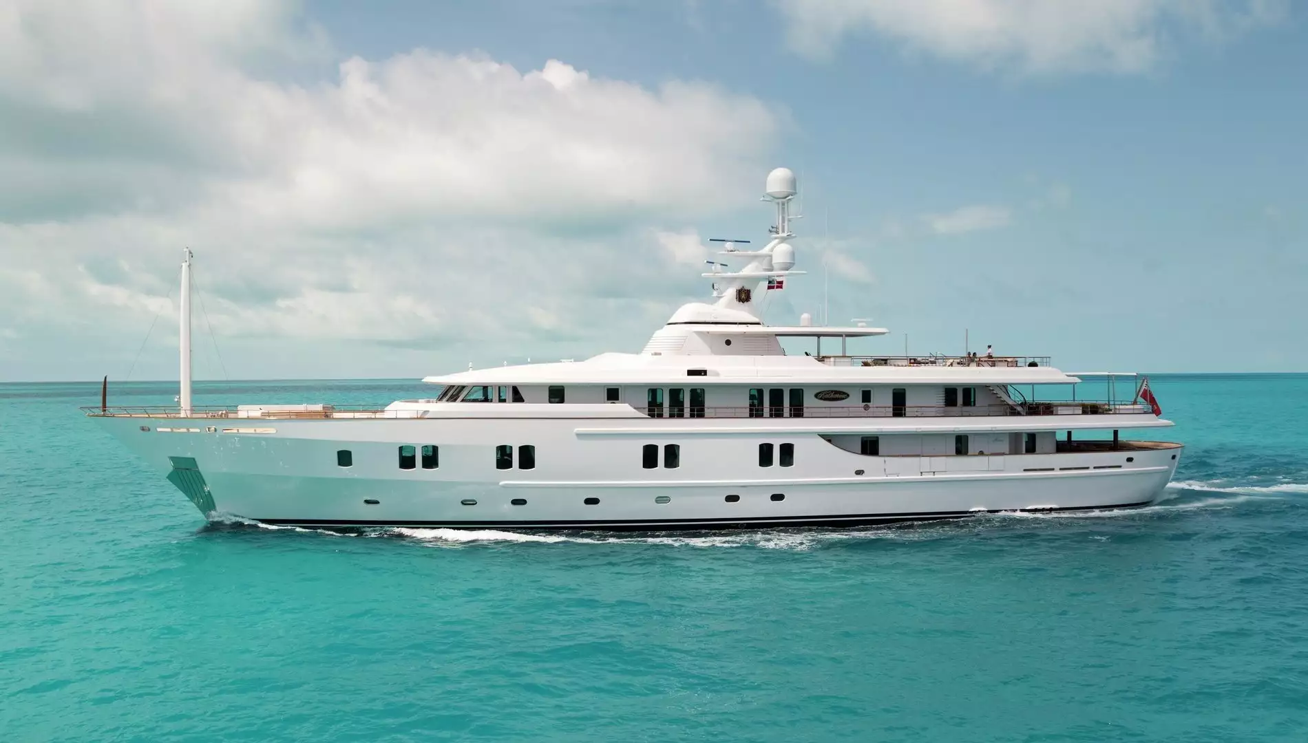 KATHARINE Yacht • CRN • 2000 • Owner Lee Anderson