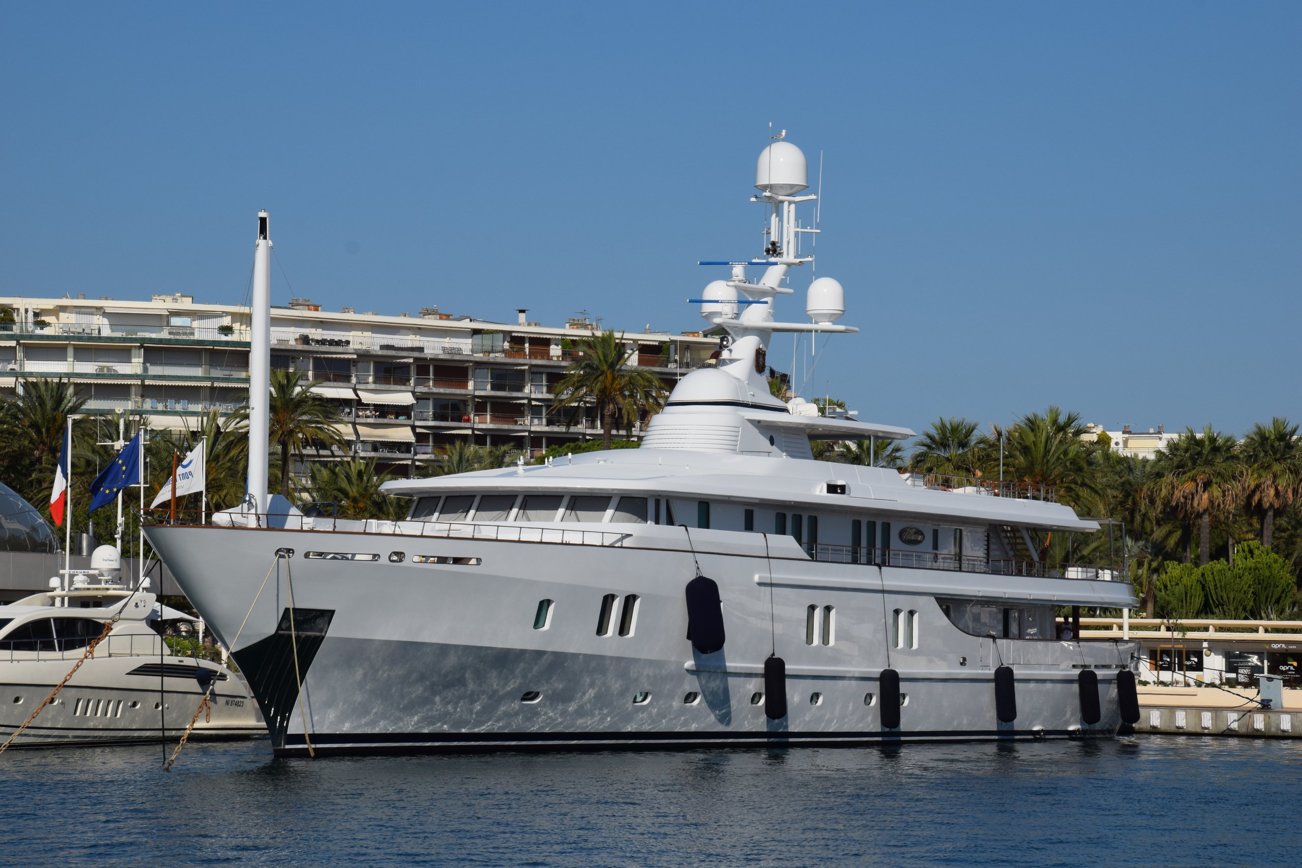 KATHARINE Yacht • Lee Anderson $40M Superyacht • CRN • 2000