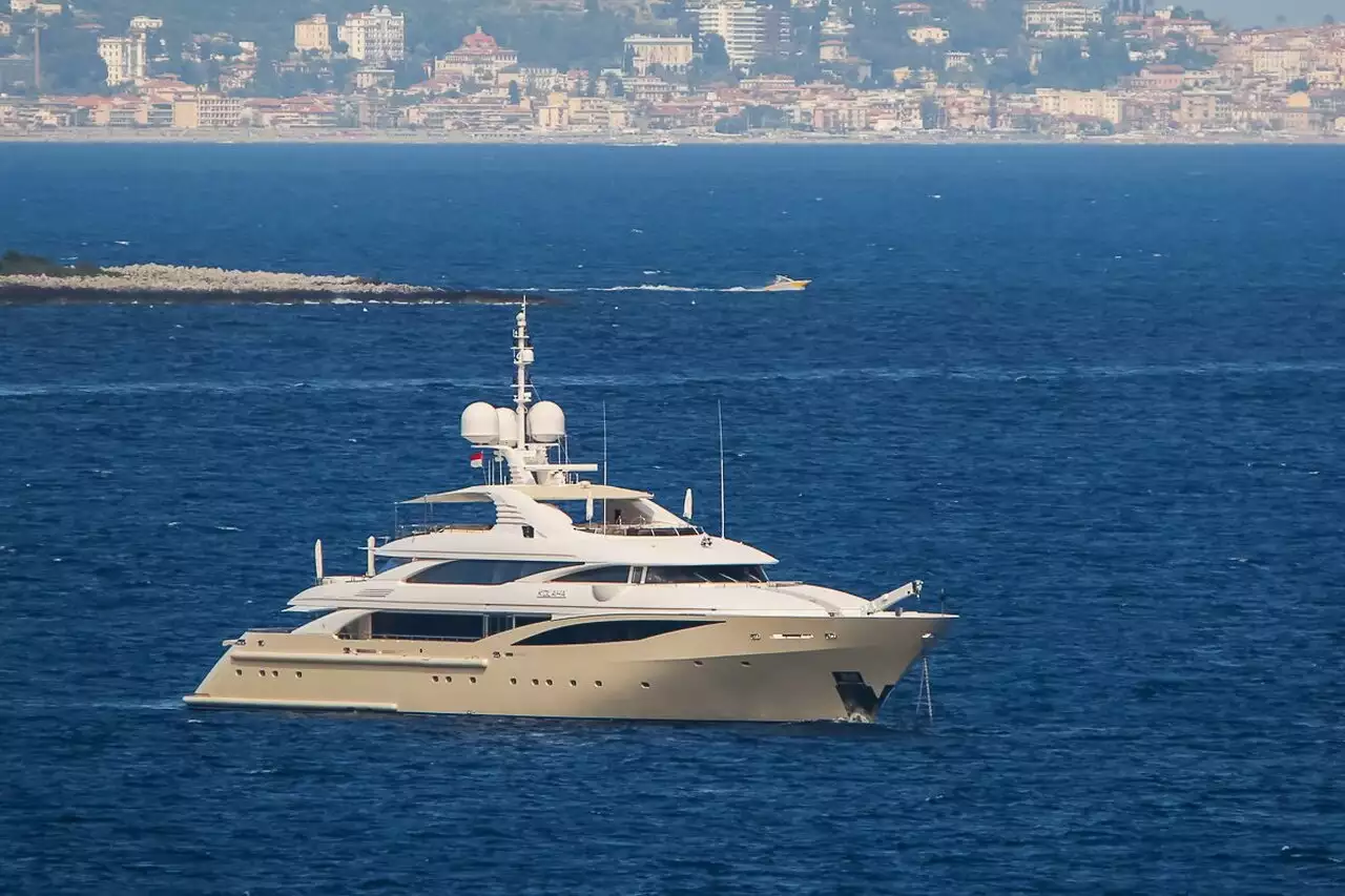 KOLAHA Yacht • ISA yachts • 2010 • Proprietario Khaled Juffali