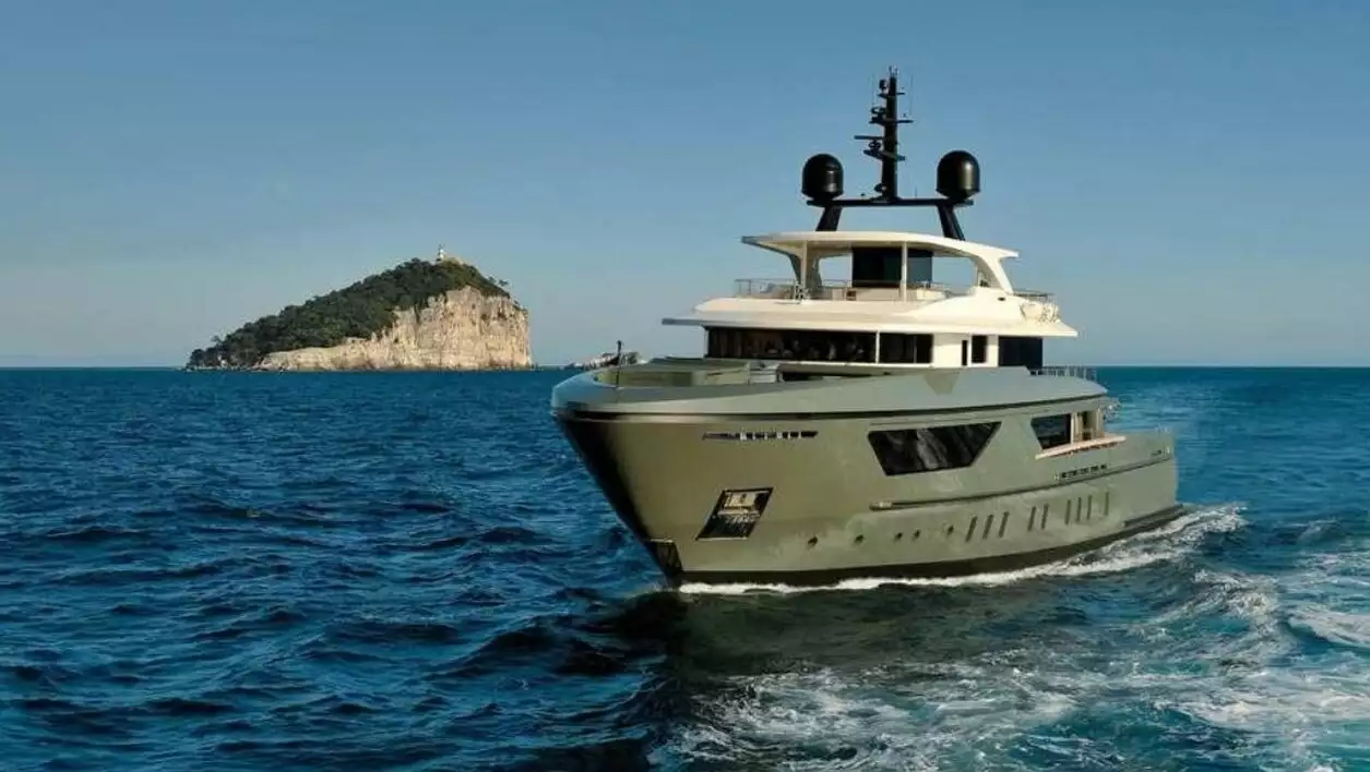 MOKA Yacht • San Lorenzo • 2015 • Proprietario Jerry Seinfeld