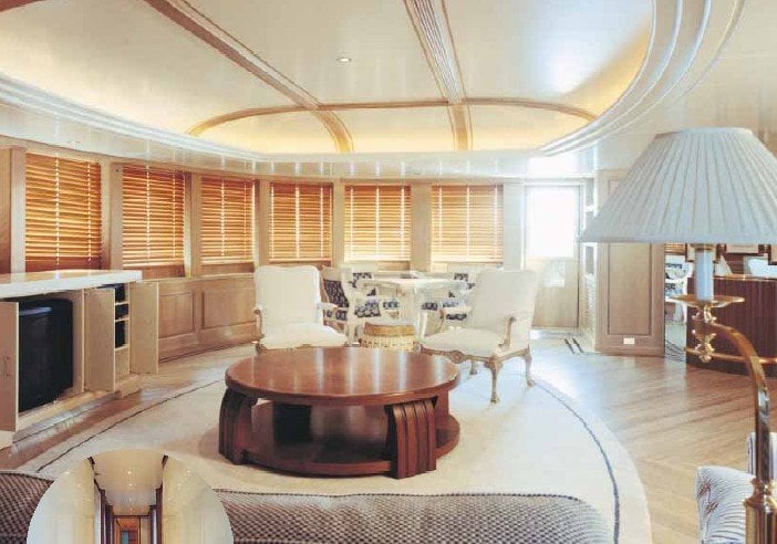 Intérieur du yacht Amels Montkaj
