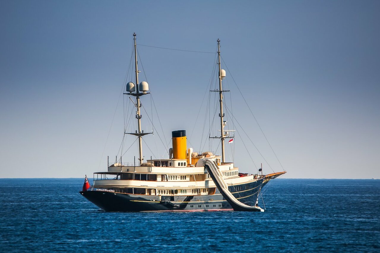 NERO Yacht • Corsaire • 2007 • Propriétaire Denis O'Brien