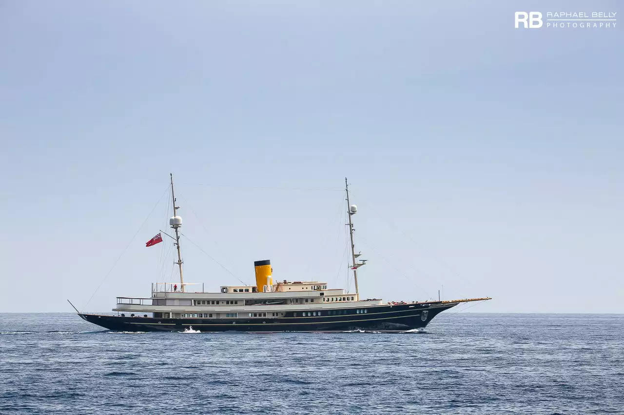 jacht Nero – 90m – Corsair - Denis O'Brien
