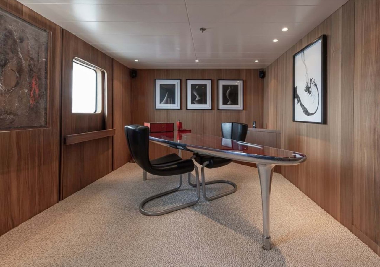 yacht Olivia intérieur