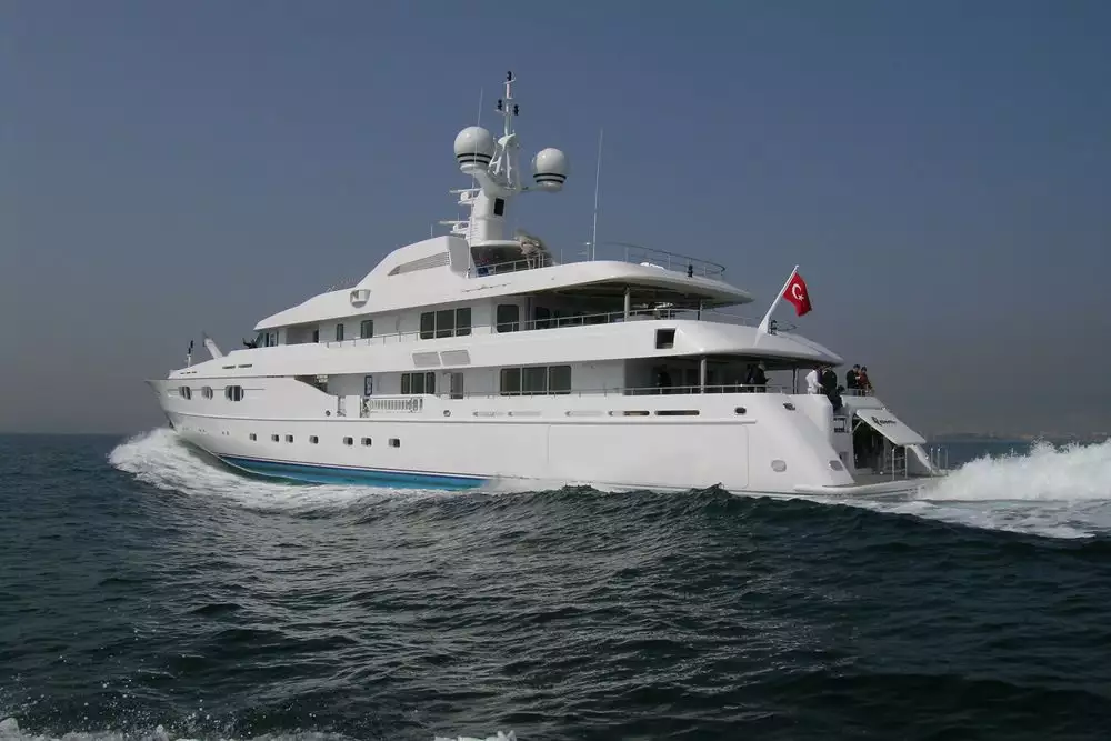 yacht Petara - Turquoise - 2005 - Bernie Ecclestone