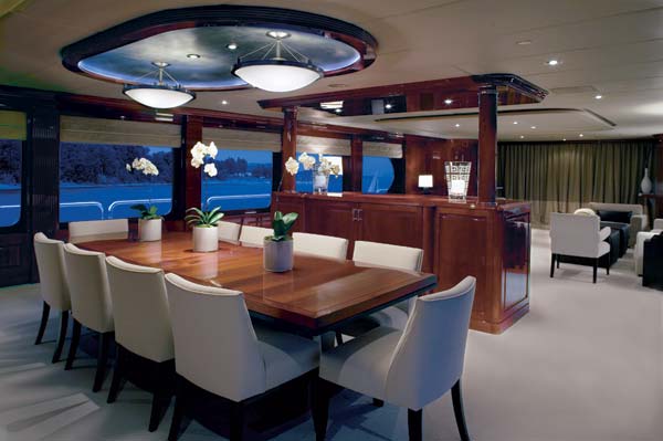 Intérieur de yacht privé