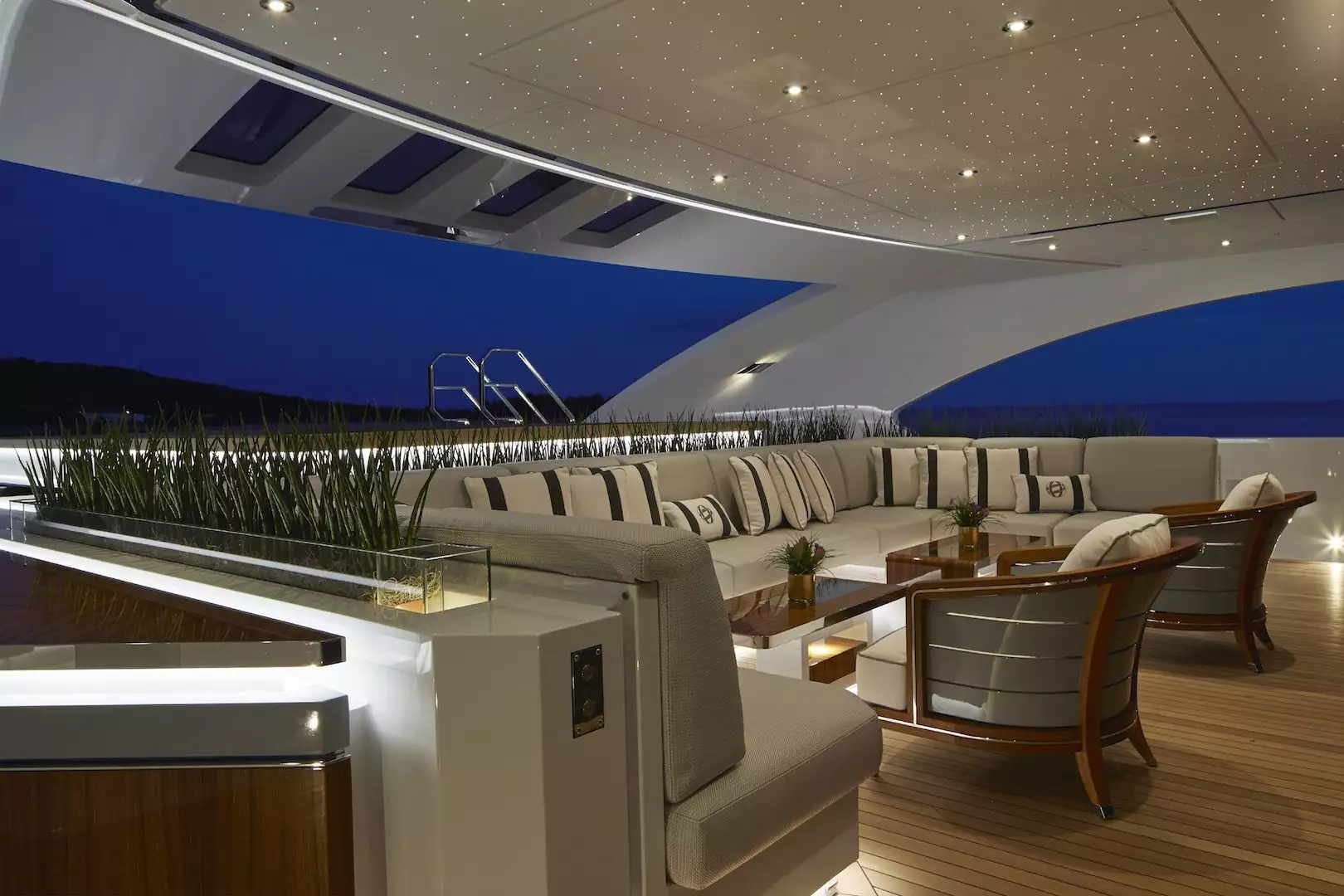 Interno dello yacht per la privacy