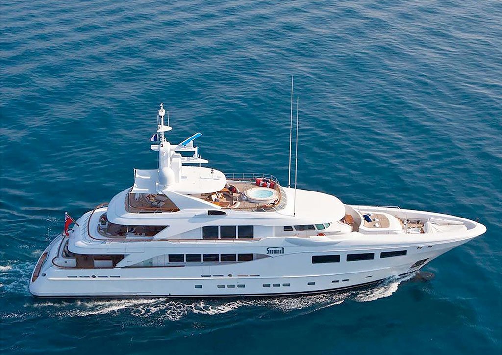 SARON Yacht • Hakvoort • 2010 • Owner Jay Feldman