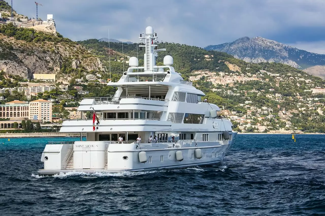 SAINT NICOLAS Yacht • Lurssen • 2007 • Propriétaire Vasily Anisimov